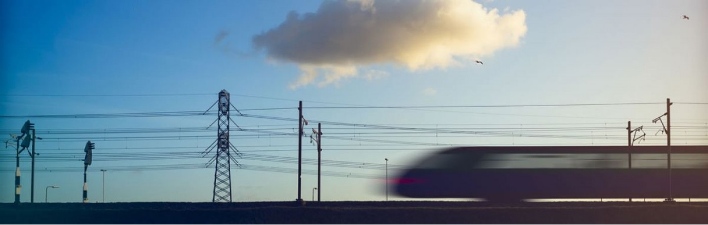 RAILWAY LINE STRINGING