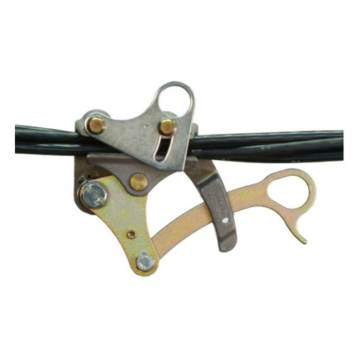 SELF-GRIPPING CLAMP